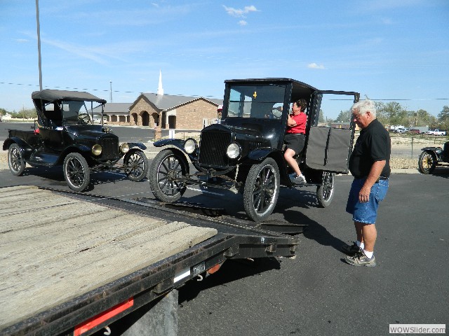 Kim at the wheel as they load up her mother's 1921 Model T coupe