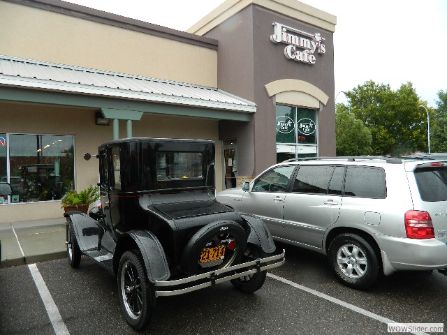 The Wing's 1924 Model T coupe at Jimmy's Cafe