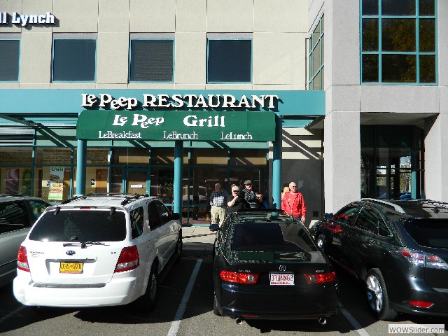 Le Peep restaurant in the Uptown area