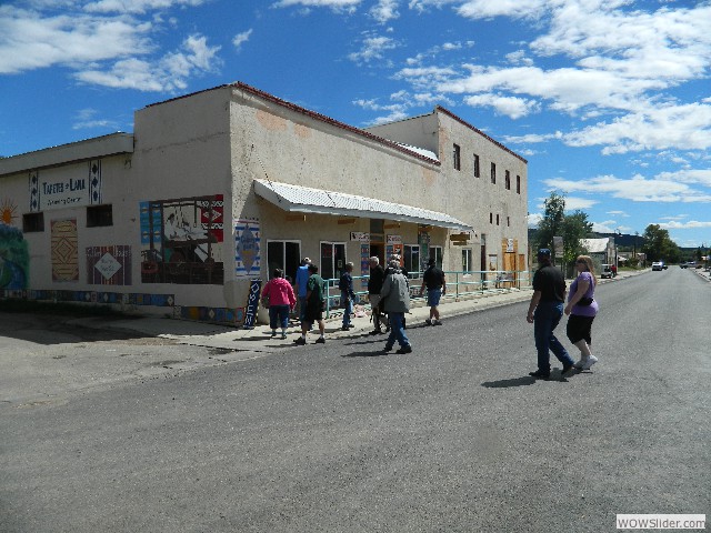 The Tapetes de Lana (wool rugs) weaving center