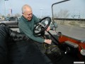 Skip adjusting the throttle after starting the car