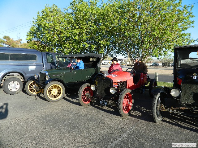 The Dominguez's 1927 touring and the Azevedos 1925 Rajo speedster.