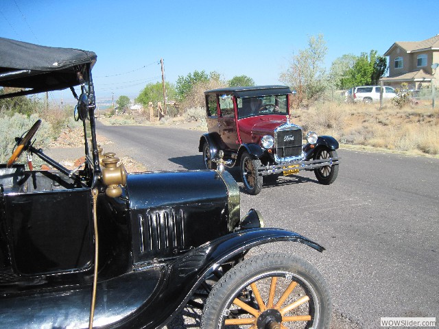 Don Mithchell arriving in his 1927 Tudor with the O'Brien's 1916 touring in the foreground